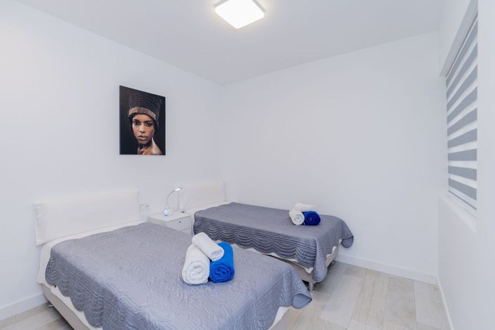 Image No.14-2 Bed Apartment for sale