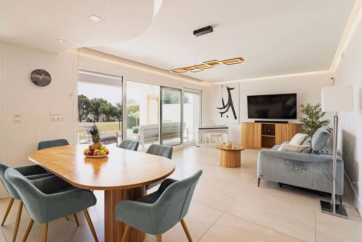 Image No.3-3 Bed Apartment for sale