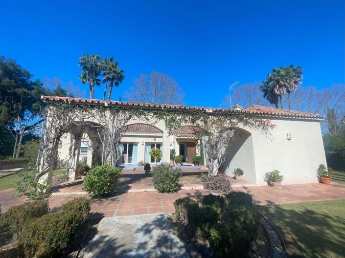 Image No.2-5 Bed Villa for sale