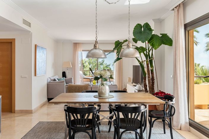 Image No.10-2 Bed Apartment for sale