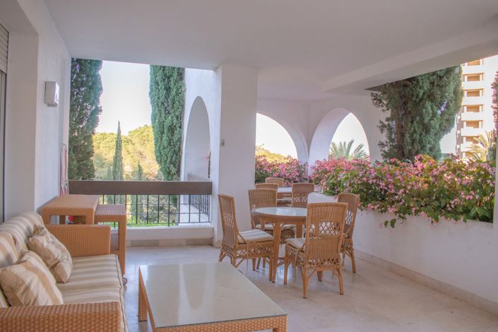 Image No.12-3 Bed Apartment for sale