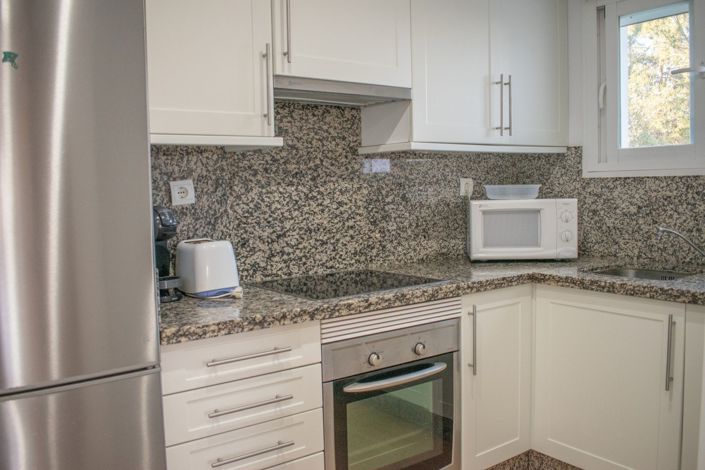 Image No.20-3 Bed Apartment for sale