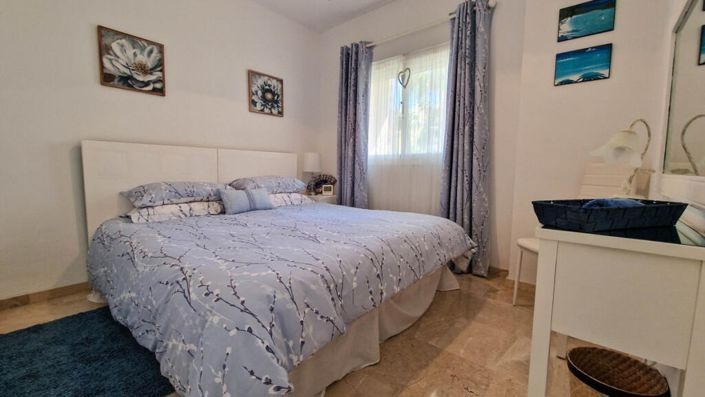 Image No.16-3 Bed Townhouse for sale