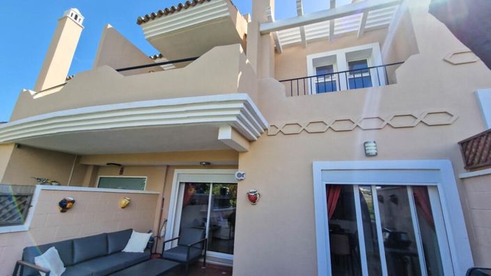 Image No.25-3 Bed Townhouse for sale