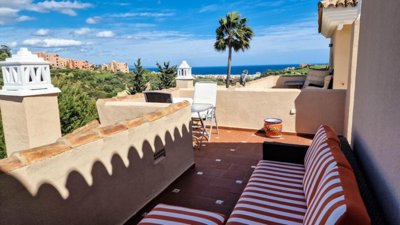 1447-623873-78d1f4f8b6655591b02d22fabb36a692d