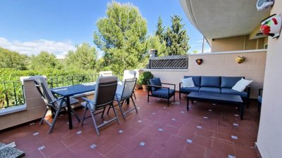 1447-623873-78d1f4f8b6655591b02d22fabb36a692d