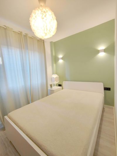 Image No.20-4 Bed Apartment for sale