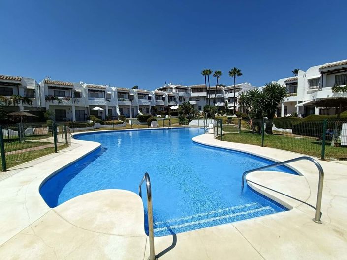 Image No.1-Villa de 2 chambres à vendre à La Duquesa