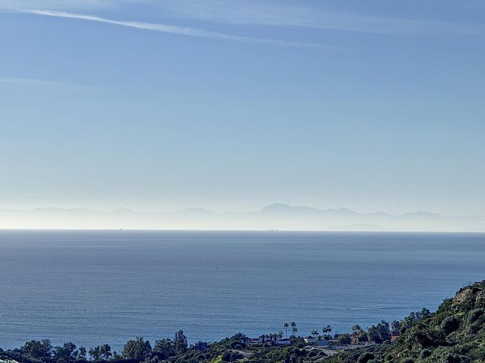 Image No.24-3 Bed Apartment for sale