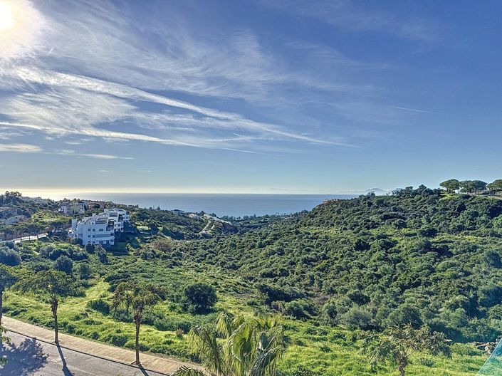 Image No.27-3 Bed Apartment for sale