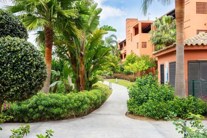 Image No.33-2 Bed Apartment for sale