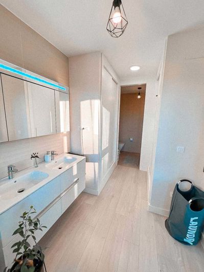 Image No.19-3 Bed Townhouse for sale