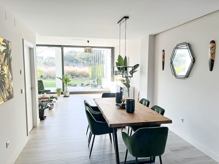 Image No.3-3 Bed Townhouse for sale