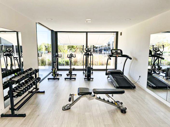 Image No.37-3 Bed Townhouse for sale