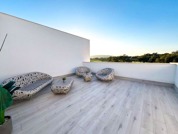 Image No.39-3 Bed Townhouse for sale