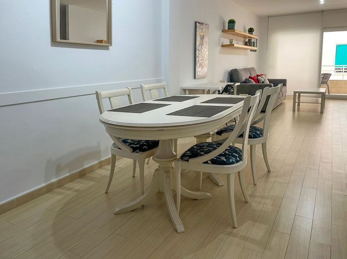 Image No.1-Appartement de 2 chambres à vendre à Estepona