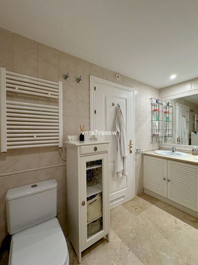 Image No.23-2 Bed Apartment for sale