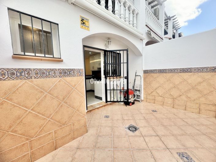 Image No.20-2 Bed Townhouse for sale