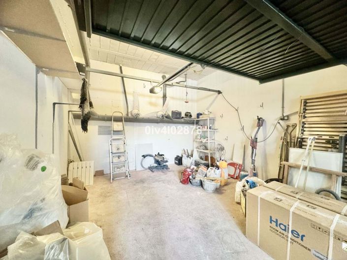 Image No.26-2 Bed Townhouse for sale