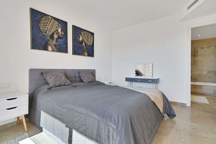 Image No.31-2 Bed Apartment for sale