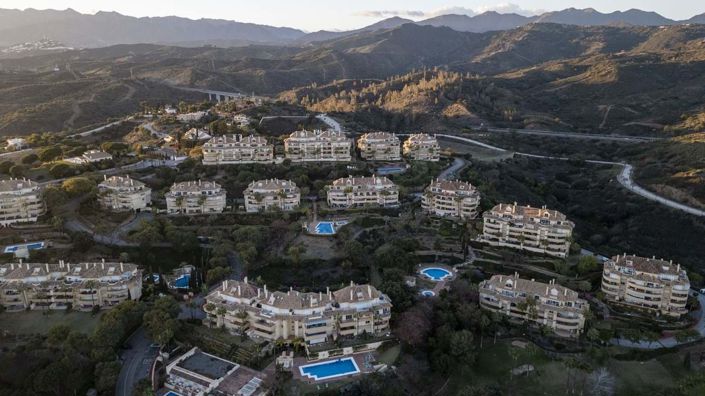 Image No.38-2 Bed Apartment for sale