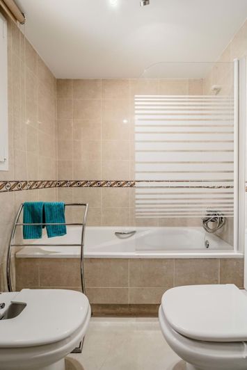 Image No.14-3 Bed Townhouse for sale