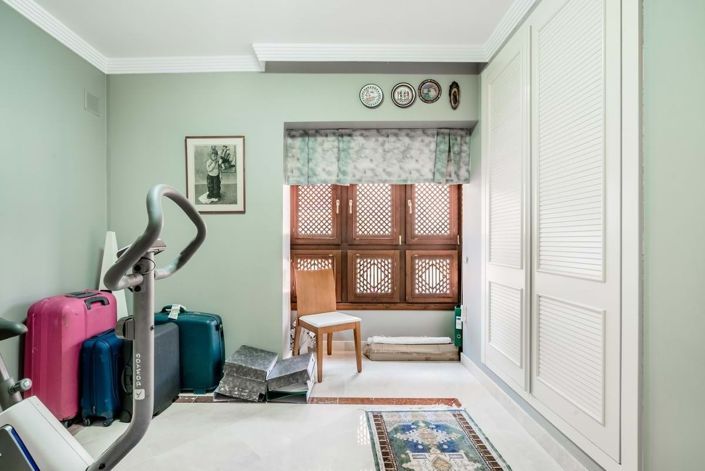 Image No.18-3 Bed Townhouse for sale