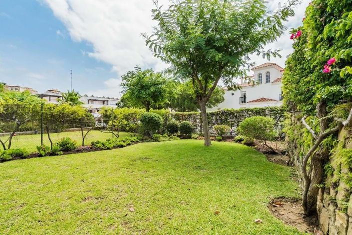 Image No.26-3 Bed Townhouse for sale