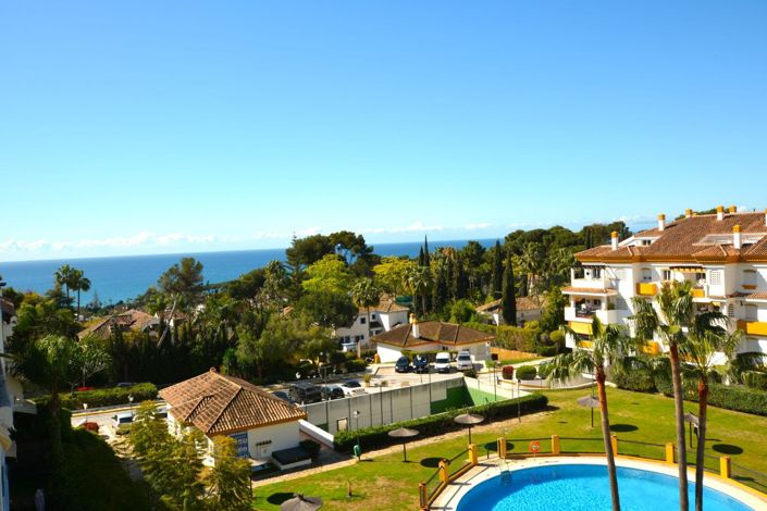 Image No.1-4 Bed Apartment for sale