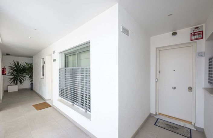 Image No.35-3 Bed Penthouse for sale