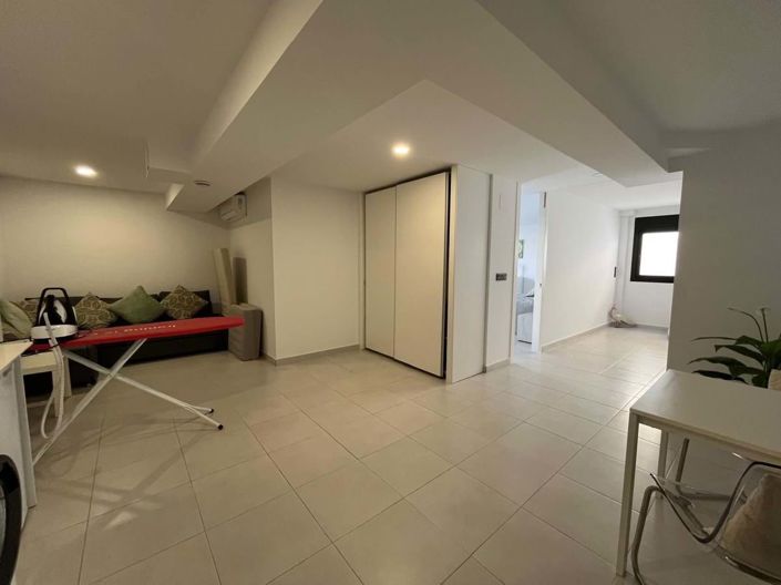 Image No.11-3 Bed Villa for sale