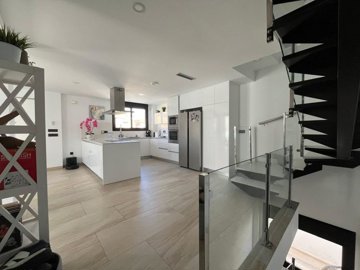 1447-624222-78d1f4f8b6655591b02d22fabb36a692d