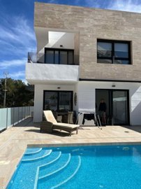 1447-624222-78d1f4f8b6655591b02d22fabb36a692d