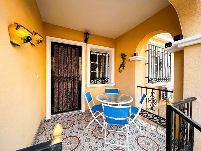 Image No.8-3 Bed Townhouse for sale