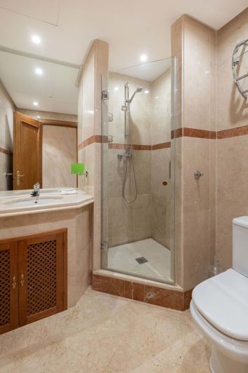 Image No.16-3 Bed Apartment for sale