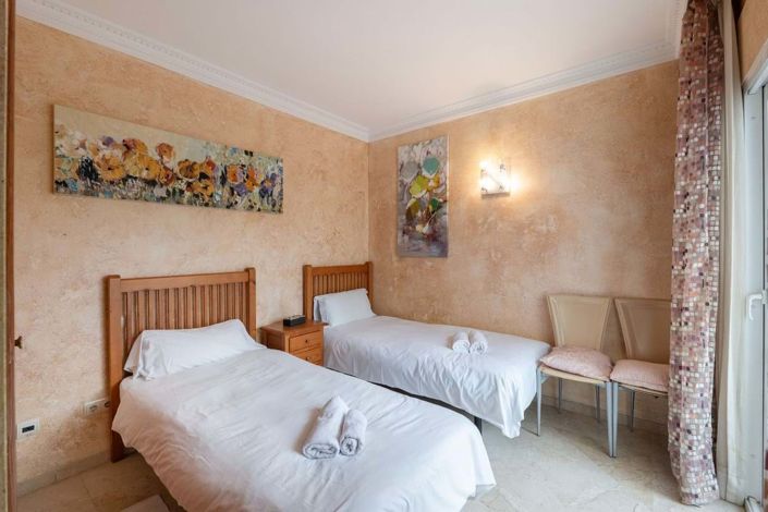 Image No.17-3 Bed Apartment for sale