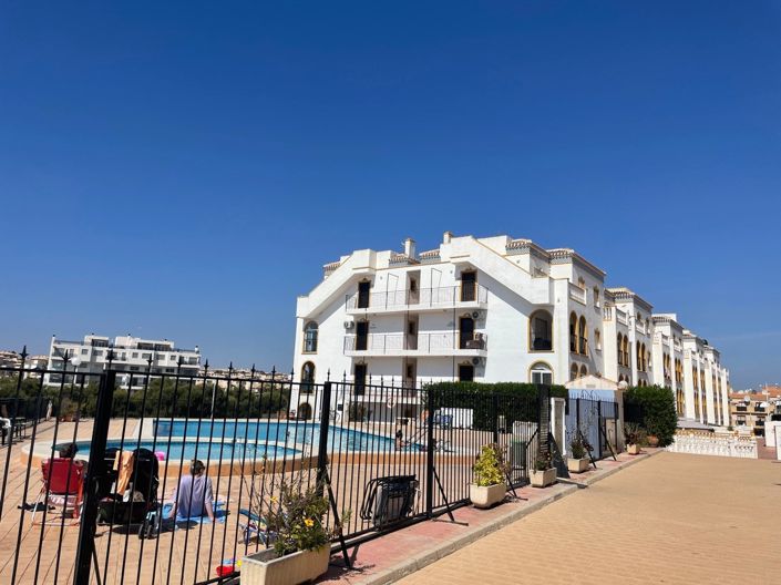 Image No.1-Appartement de 2 chambres à vendre à Orihuela Costa