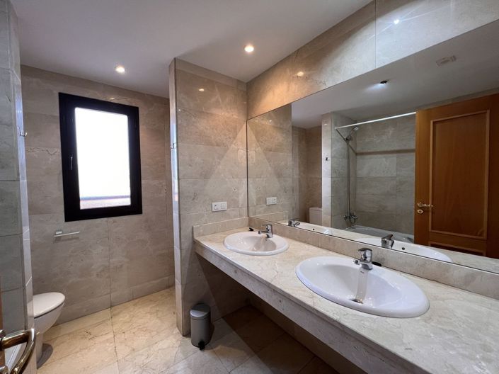 Image No.6-Appartement de 3 chambres à vendre à Estepona