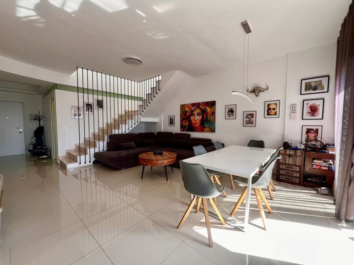 Image No.5-3 Bed Penthouse for sale