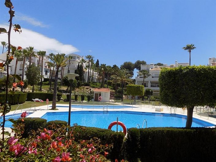 Image No.12-2 Bed Apartment for sale