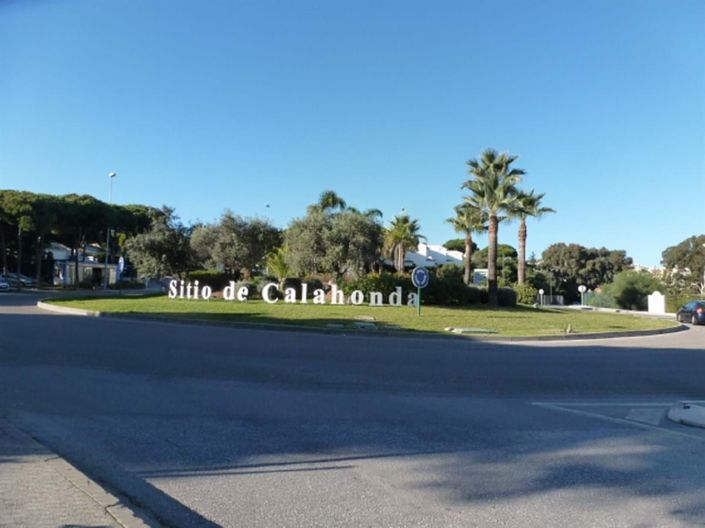 Image No.25-2 Bed Apartment for sale