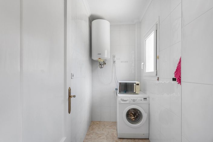 Image No.13-3 Bed Villa for sale