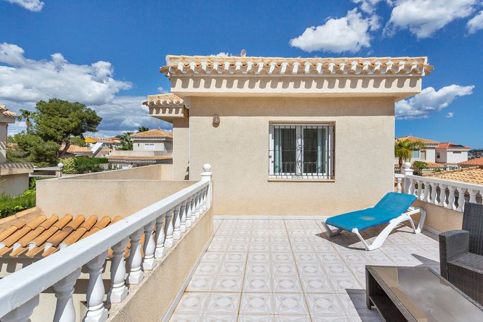 Image No.24-3 Bed Villa for sale