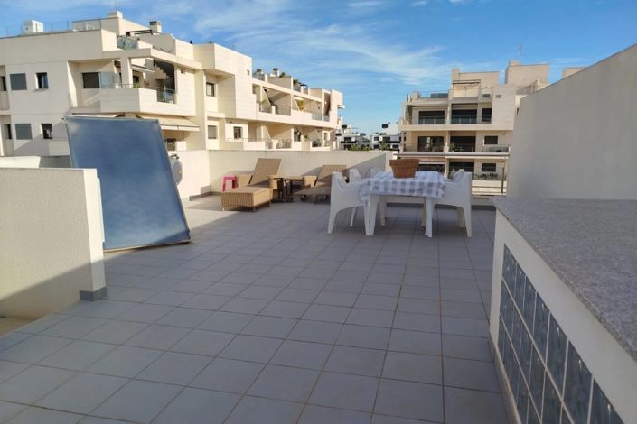 Image No.23-3 Bed Semi-Detached for sale