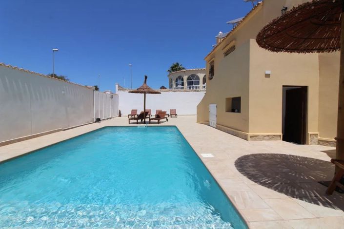 Image No.29-5 Bed Villa for sale