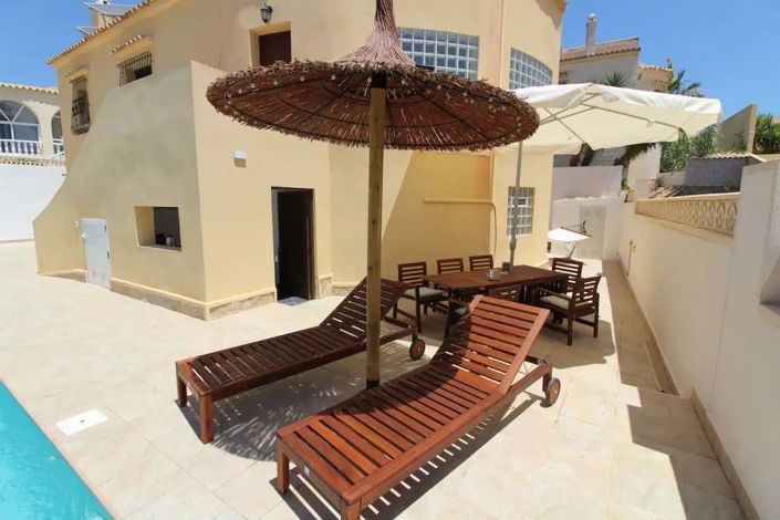 Image No.4-5 Bed Villa for sale