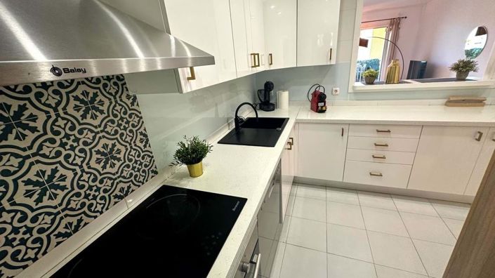 Image No.32-2 Bed Apartment for sale