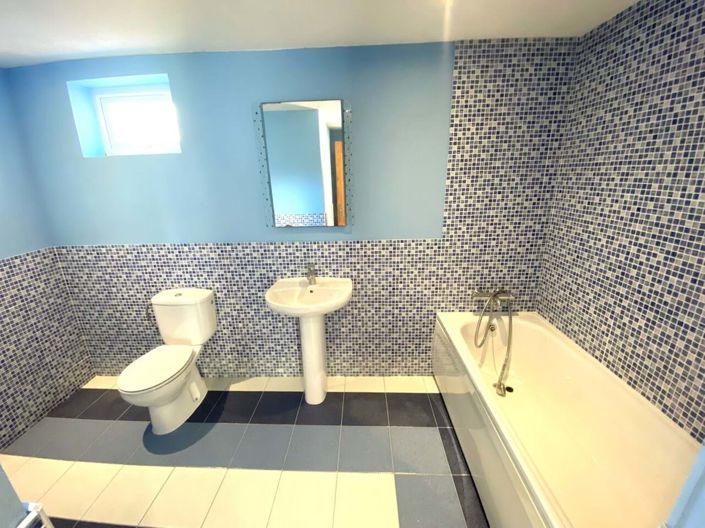 Image No.20-5 Bed Villa for sale