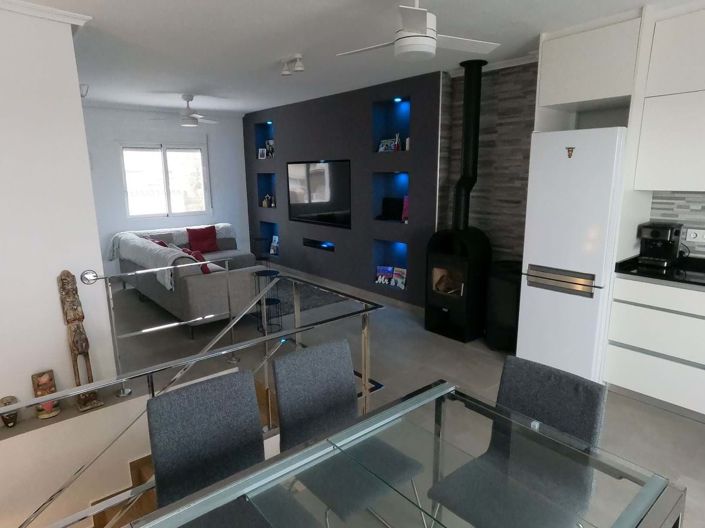 Image No.10-3 Bed Townhouse for sale