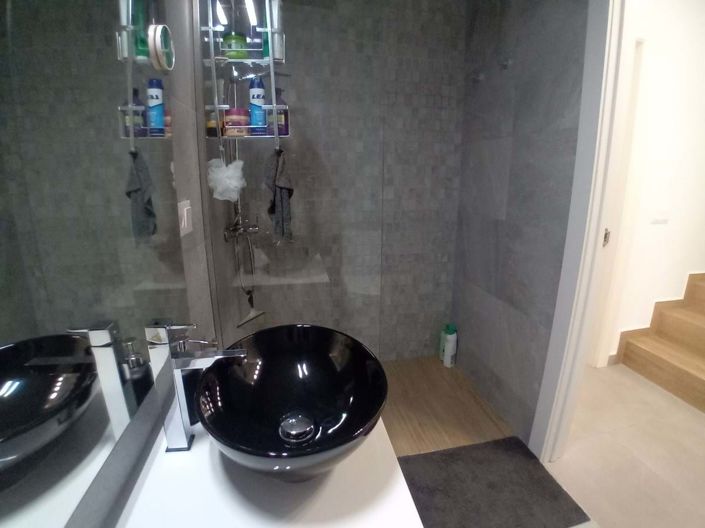 Image No.15-3 Bed Townhouse for sale